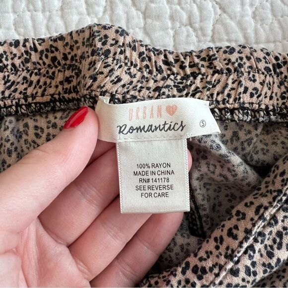 ✨ Urban Romantics Women’s Cheetah Wrap Midi Skirt Small - Picture 5 of 8